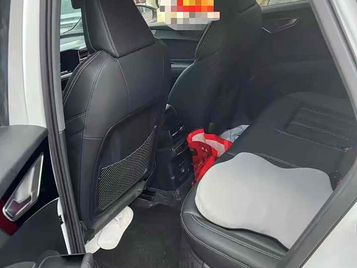 Фото 4 - Audi Q4 e-tron