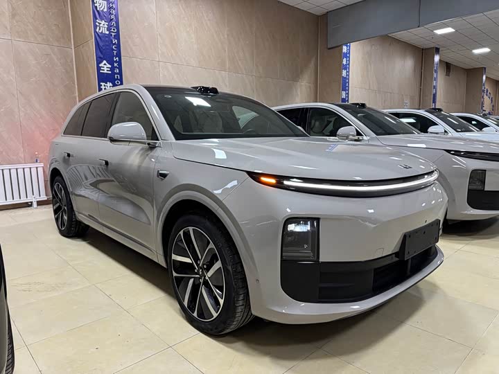 Фото 8 - LiXiang L6