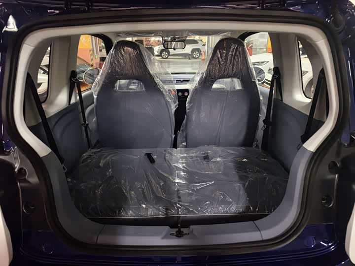 Фото 6 - Bestune Pony