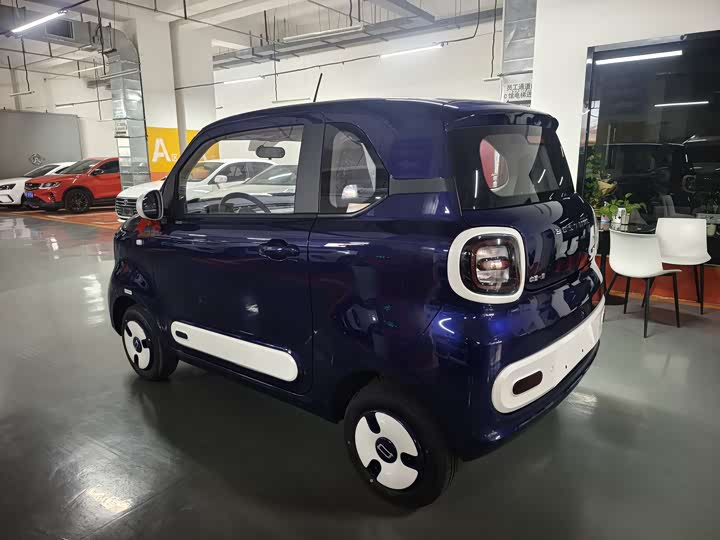 Фото 9 - Bestune Pony