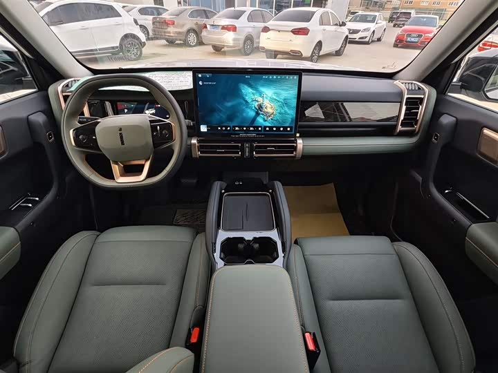 Фото 8 - Chery iCar 03