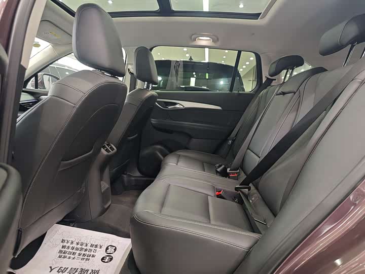 Фото 7 - Buick Envision Plus