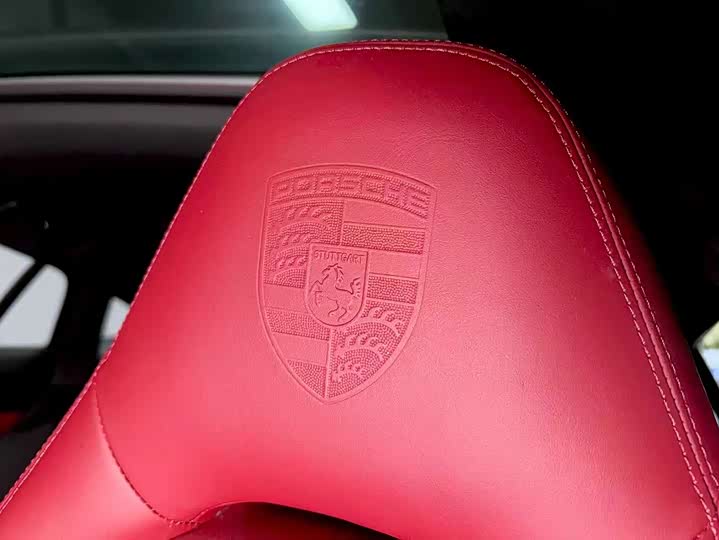 Фото 16 - Porsche Panamera