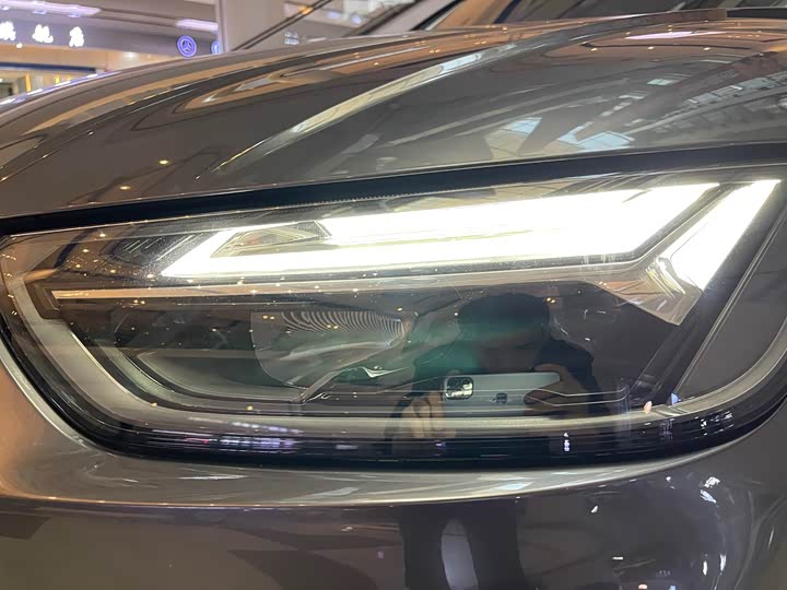 Фото 4 - Audi Q5L