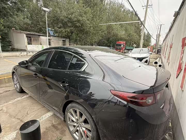 Фото 10 - Mazda 3 (Axela)