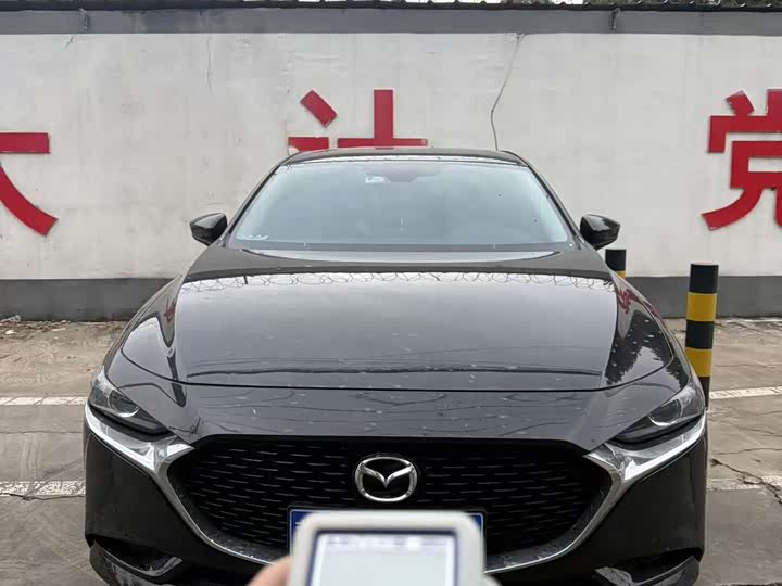 Фото 2 - Mazda 3 (Axela)