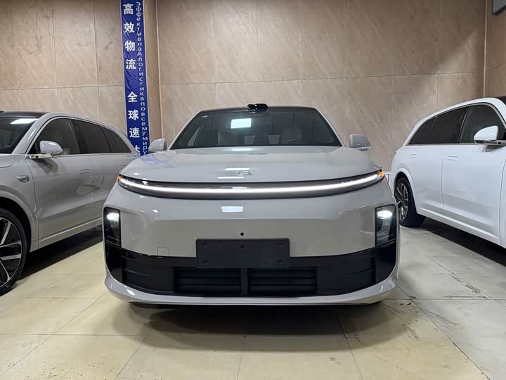 Фото 2 - LiXiang L6