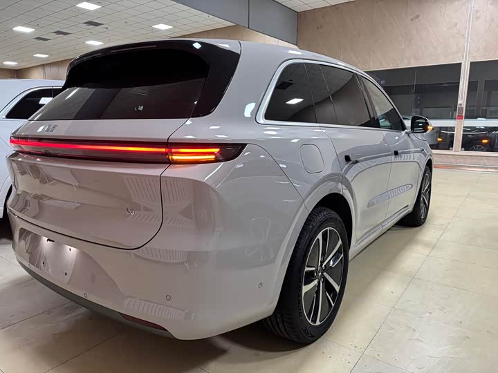 Фото 6 - LiXiang L6