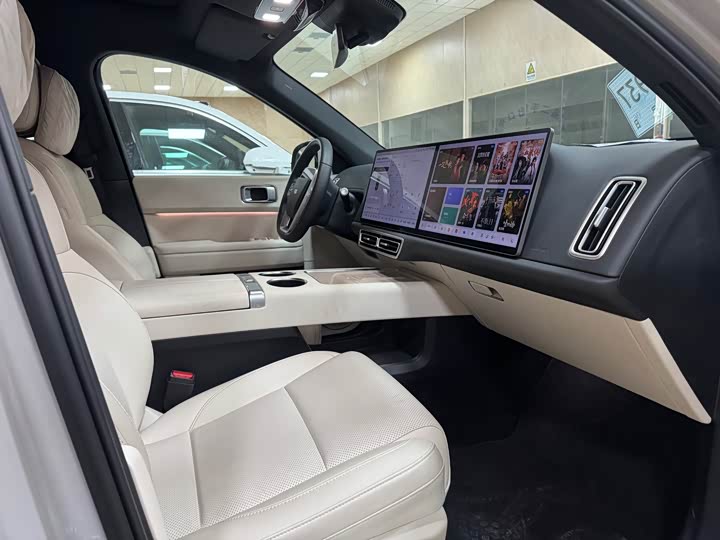 Фото 9 - LiXiang L6