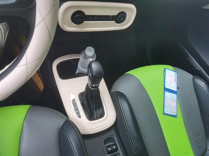 Фото 14 - Roewe Clever