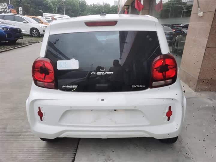 Фото 6 - Roewe Clever