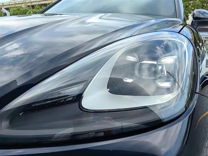 Фото 17 - Porsche Cayenne