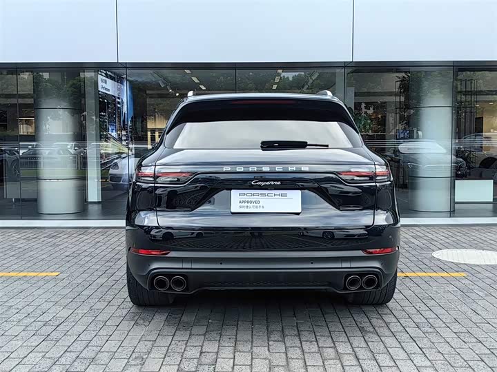 Фото 5 - Porsche Cayenne