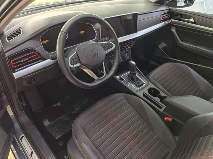 Фото 10 - Volkswagen Lavida