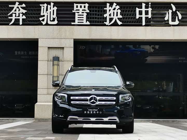 Фото 3 - Mercedes-Benz GLB-Class