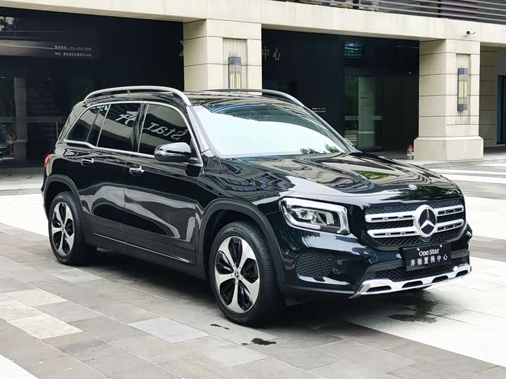 Фото 4 - Mercedes-Benz GLB-Class