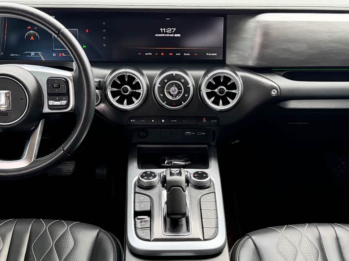 Фото 11 - Tank 300