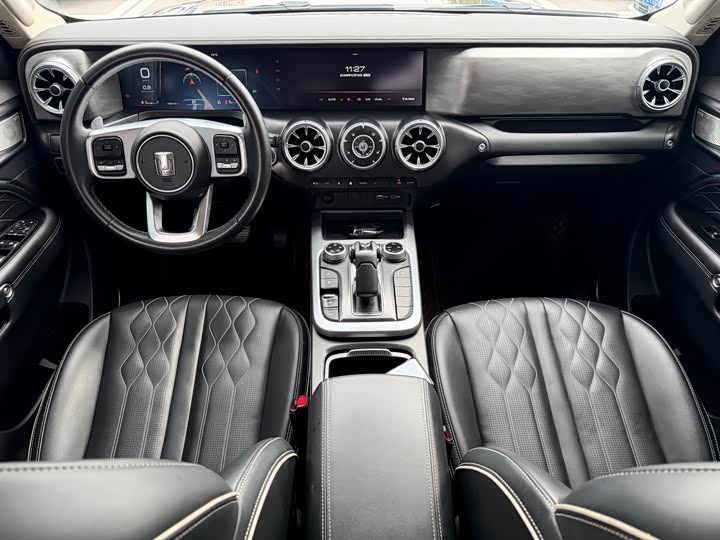 Фото 12 - Tank 300