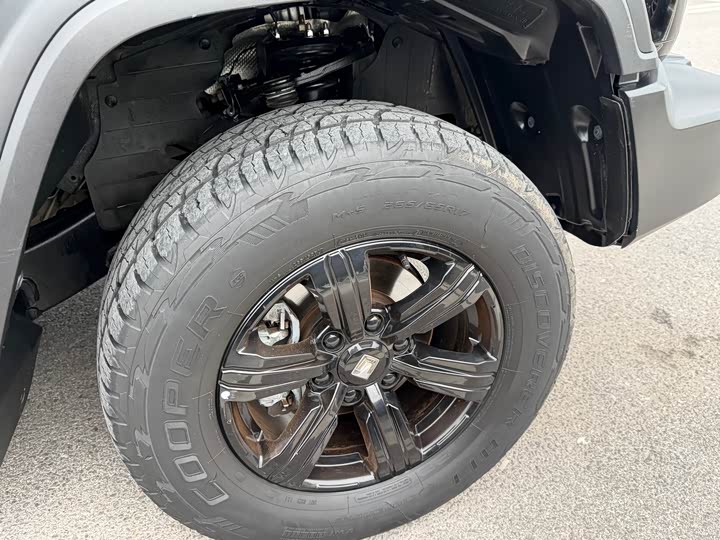 Фото 15 - Tank 300