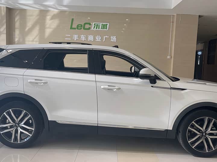 Фото 4 - Bestune T99