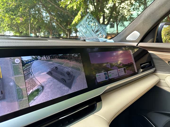 Фото 27 - Geely Monjaro