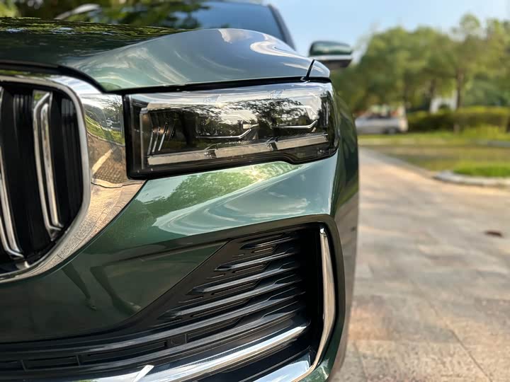 Фото 8 - Geely Monjaro