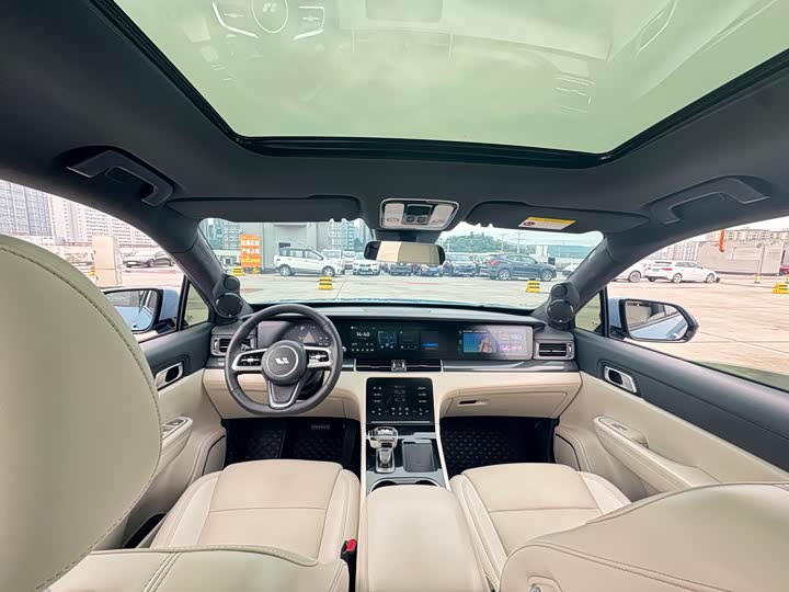 Фото 10 - LiXiang One