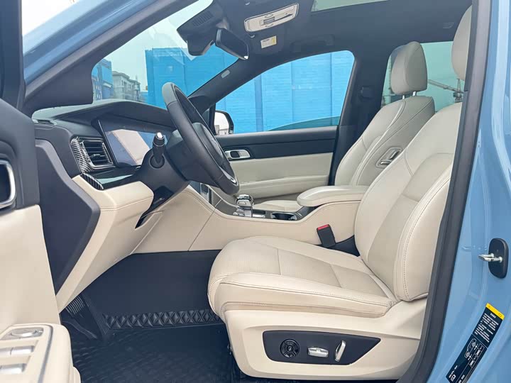 Фото 7 - LiXiang One