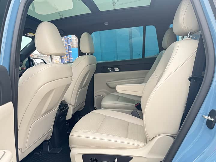 Фото 8 - LiXiang One