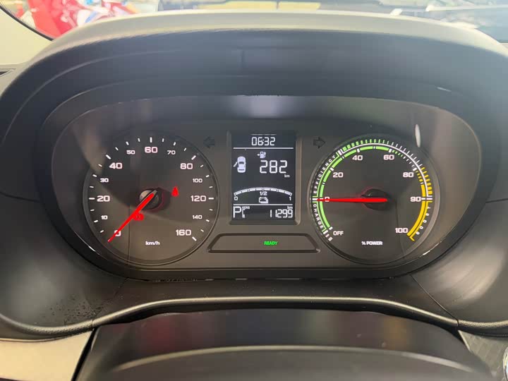 Фото 6 - Roewe Clever