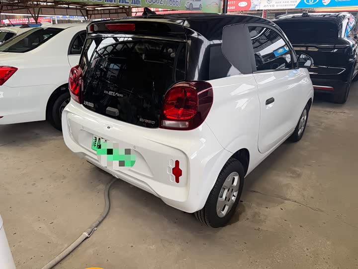 Фото 8 - Roewe Clever