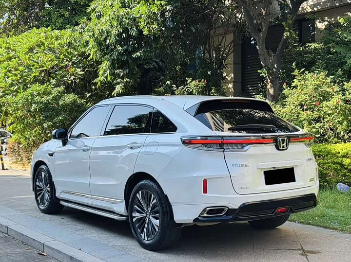 Фото 6 - Honda UR-V