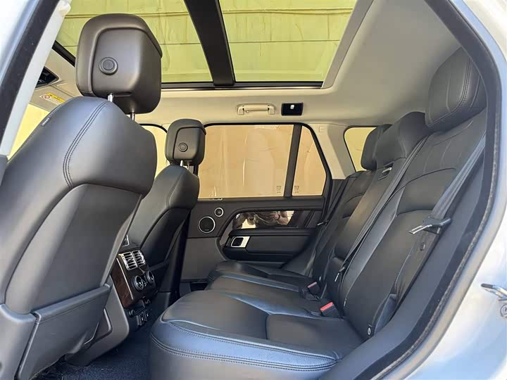 Фото 14 - Land Rover Range Rover