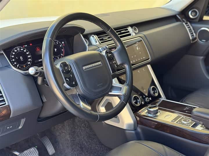 Фото 9 - Land Rover Range Rover