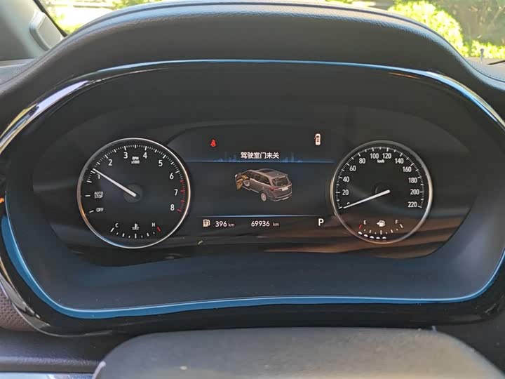 Фото 4 - Buick GL8 ES