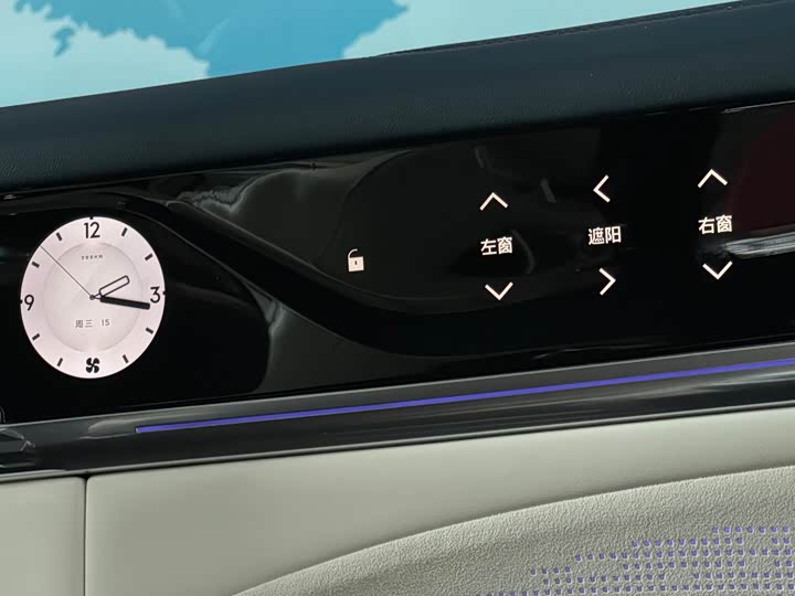 Фото 7 - Zeekr 009