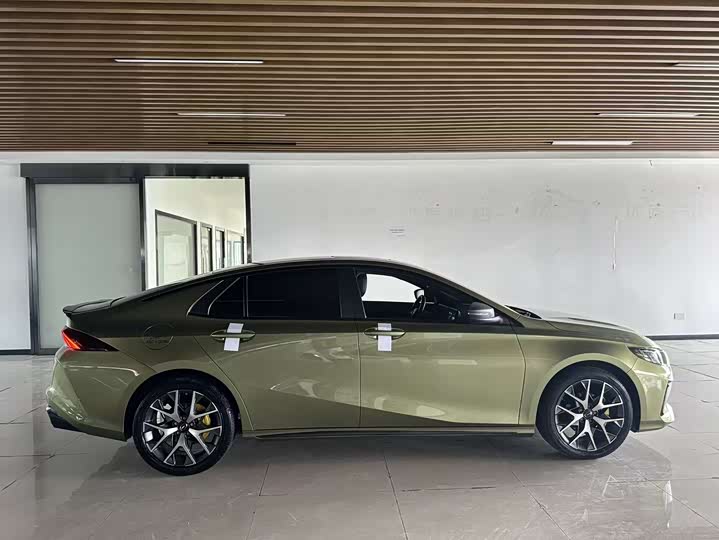 Фото 16 - GAC Trumpchi Empow R