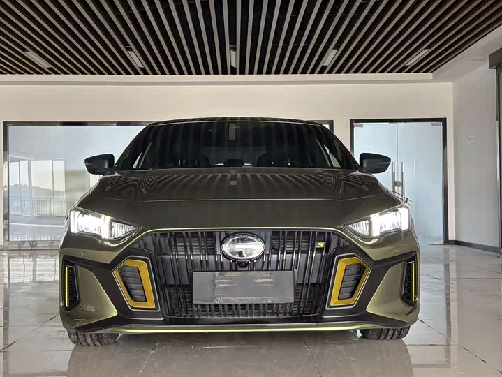 Фото 2 - GAC Trumpchi Empow R