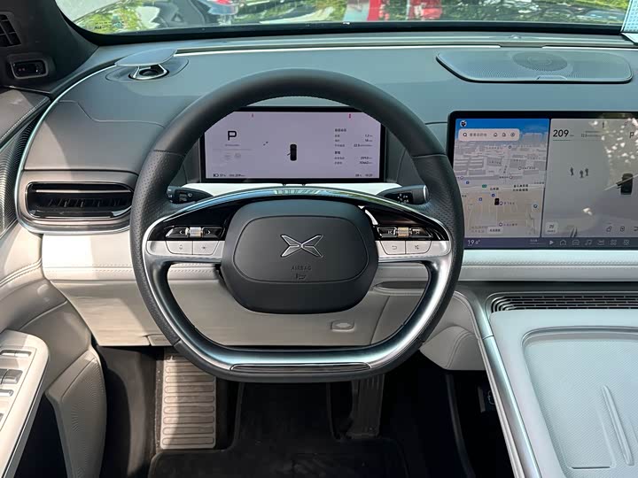 Фото 16 - XPeng G9