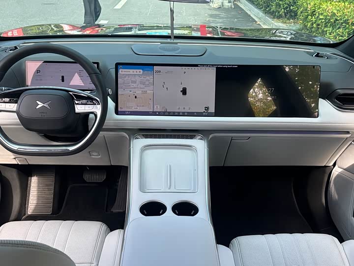 Фото 17 - XPeng G9