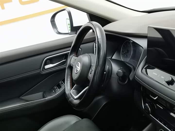 Фото 22 - Nissan X-Trail