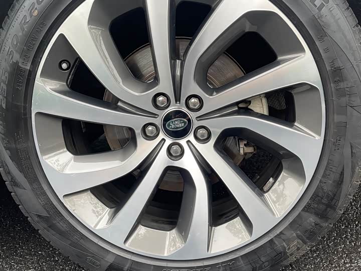 Фото 11 - Land Rover Discovery Sport