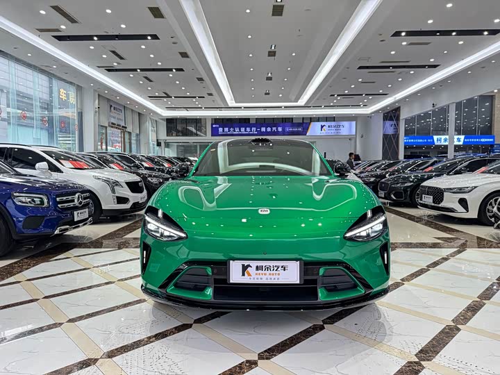 Фото 2 - Xiaomi YU7