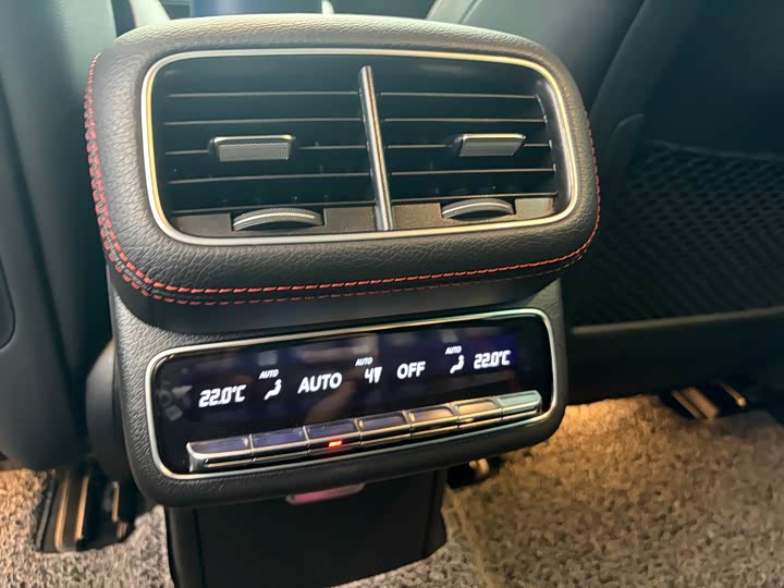 Фото 13 - Mercedes-Benz GLE-Class AMG