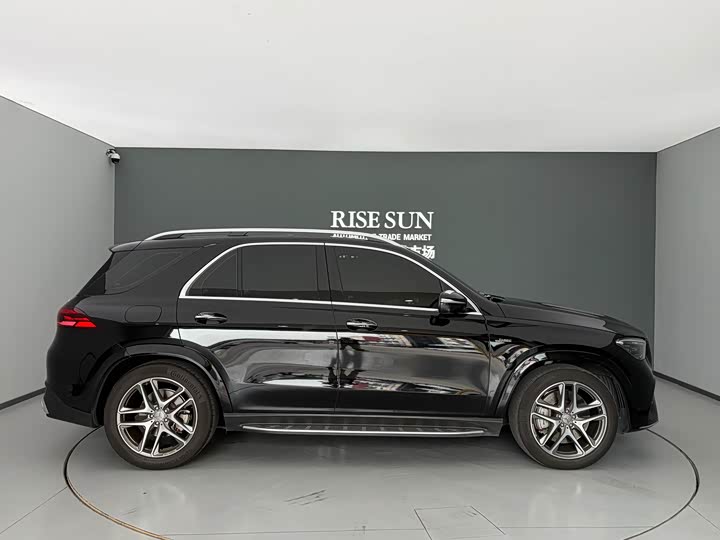 Фото 4 - Mercedes-Benz GLE-Class AMG