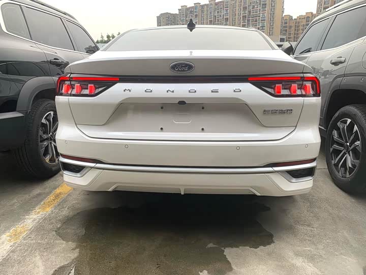 Фото 3 - Ford Mondeo