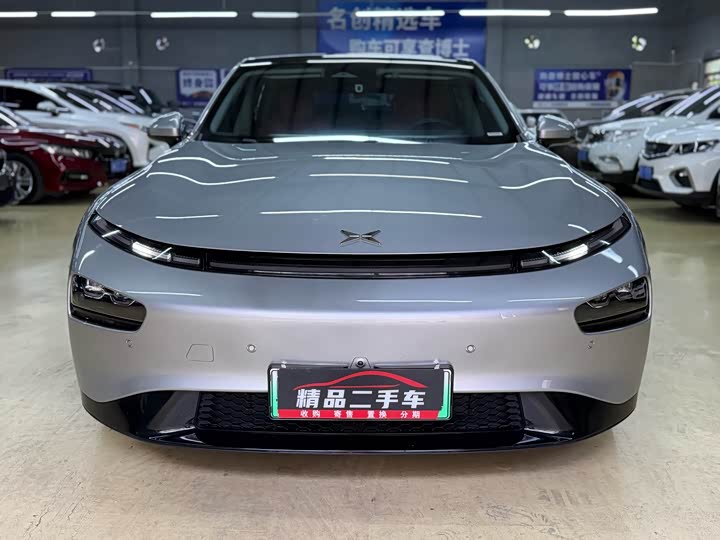 Фото 2 - XPeng P7