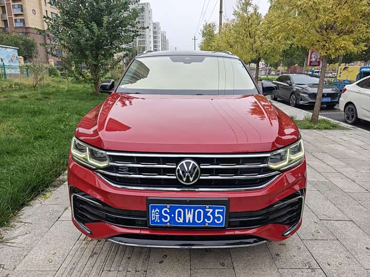 Фото 3 - Volkswagen Tiguan X