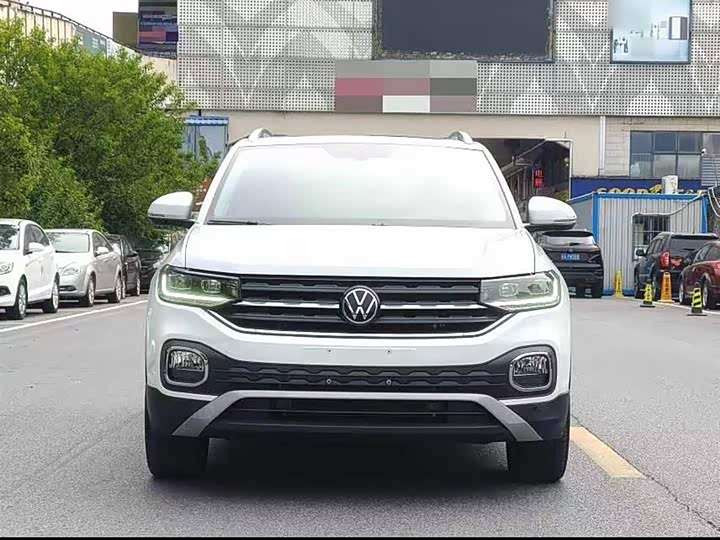 Фото 7 - Volkswagen Tacqua