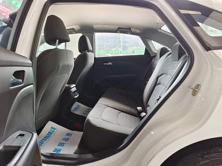 Фото 13 - Chevrolet Monza